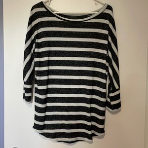 Dolman Knit Top by Mix by 41 Hawthorn. Size Small.